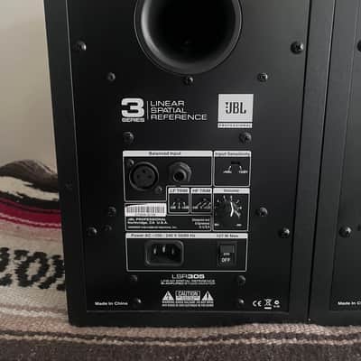 Pair of JBL LSR305 2-way active studio monitor speakers 5inch, 3 series, 2010’s, black with extras image 17