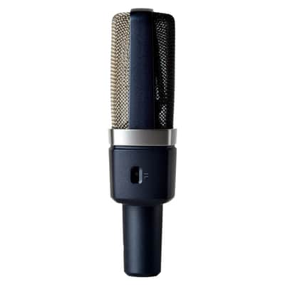 C214 AKG image 4