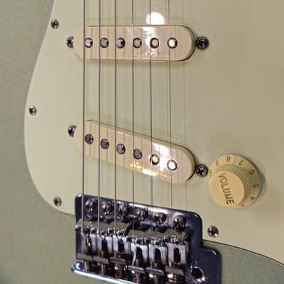 Fender Standard Stratocaster with Rosewood Fretboard 2003 Sage Green Metallic image 14