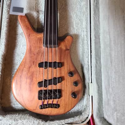 1994 Warwick Thumb NT Neck-Through 4-String Fretless image 6