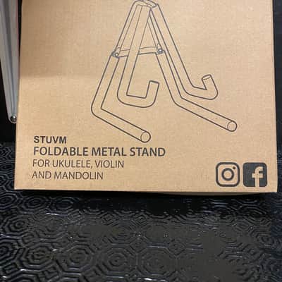 Freshman Foldable Metal Ukulele Stand image 3