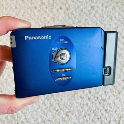 Panasonic SX33 Walkman Cassette Player, Excellent Blue ! Running ! image 2