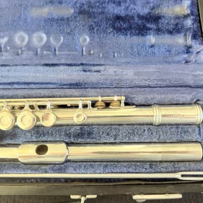 Vintage Gemeinhardt M2S Semi-Pro Solid Silver Flute - Closed Hole- 1969-1972 - Freshly Serviced by John Butler image 2