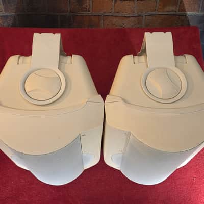 OWI AMP6022W 6.5" 40-Watt Surface Mount Speaker Pair White image 4