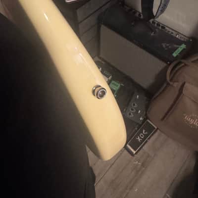 Fender Kenny Wayne Shepherd Artist Series Signature Stratocaster 2009 - 2015 - Arctic White with Cross Graphic image 4