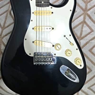 Fender Stratocaster 1984-1987 image 1