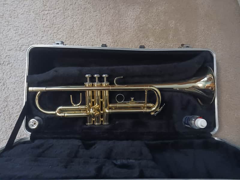 Bach TR300H2 Student Model Bb Trumpet