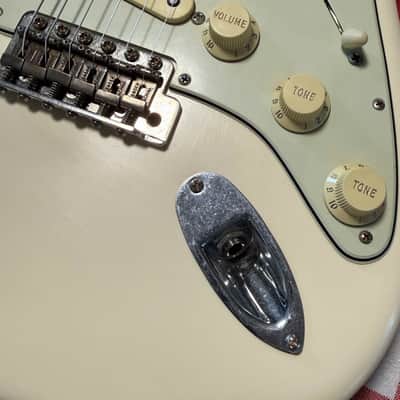 Fender Vintage II 1961 Stratocaster - Mod image 10
