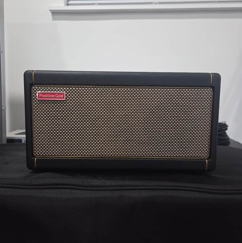 Positive Grid Spark 40 40-Watt 2x4" Modeling Guitar Combo 2020 - Present - Black image 1