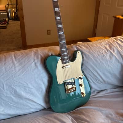 Squier 40th Anniversary Gold Edition Telecaster 2022 - Present - Sherwood Green image 2