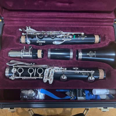 Buffet Crampon R-13 Professional Bb Clarinet, 2009, Silver-Plated Keys image 2