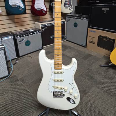 Fender JV Modified '60s Stratocaster - Olympic White image 1