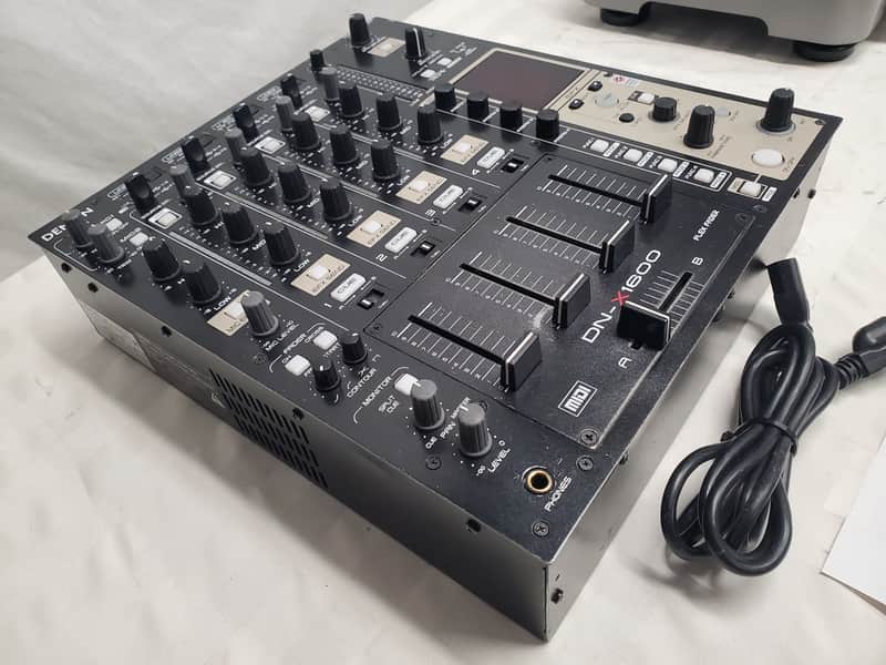 DENON DJ DN-X1600 4 CHANNEL DIGITAL DJ MIXER #14 GOOD USED