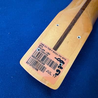 Squier Classic Vibe 70’s Precision Bass Neck image 8