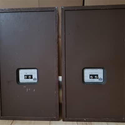 ADS 500 Two Way Walnut Vintage Bookshelf Speakers - L500 - Will Ship! - Excellent! image 7
