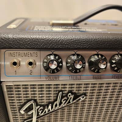 Fender Custom Vibro Champ Reverb image 2