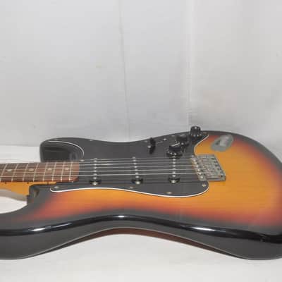 Fernandes The Revival RST-50 76s Electric guitar RefNo 7682 image 8