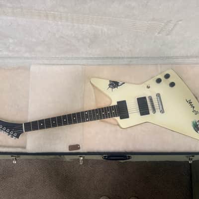 Gibson Guitar Of The Week #47 '84 Explorer Reissue 2007 - Alpine White image 21