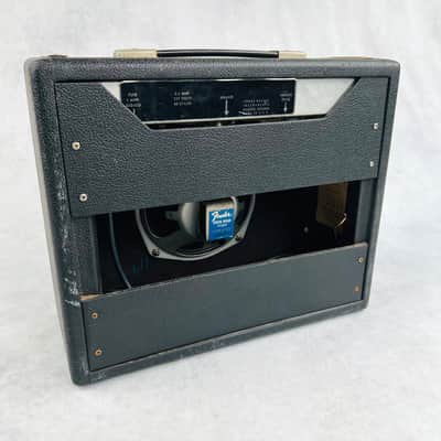 Fender Vibro Champ 1x8" Combo Amp 1966 - Black image 12