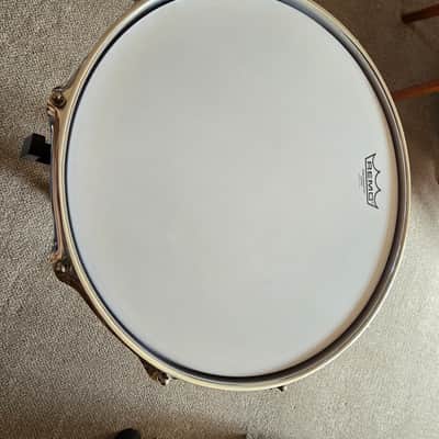 Craviotto Solid custom 14x7 Mahogany Snare drum 2019 - Excellent solid mahogany shell with banded inlay image 6