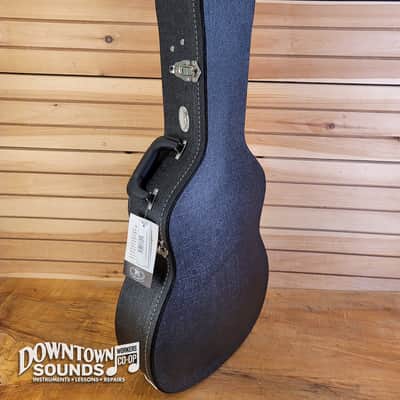 Martin 00-18 Grand Concert Acoustic Guitar with Martin Hard Case (2025) image 8
