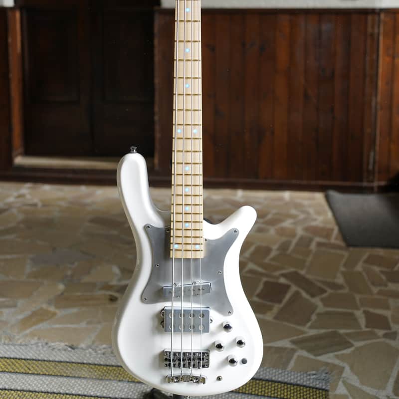 2017 Warwick Warwick Custom Shop Streamer Jazzman Solid White …