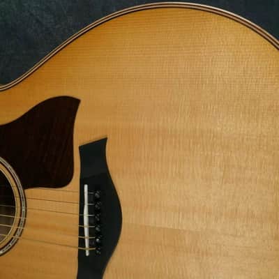 Taylor 618e with V-Class Bracing 2022 - Present - Antique Blonde Bild 6