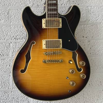 Ibanez JSM10EM John Scofield Signature – Two-Tone Burst – Semi-Hollow Electric Guitar image 1