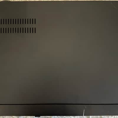 TASCAM 302 '96-'00 - Black image 2