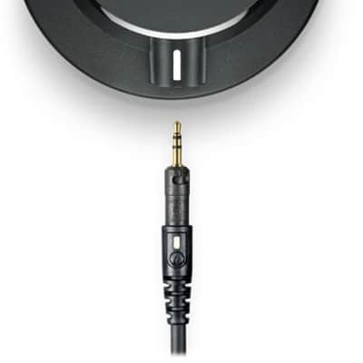 Audio-Technica ATH-M40X Professional Studio Monitor Headphones image 2