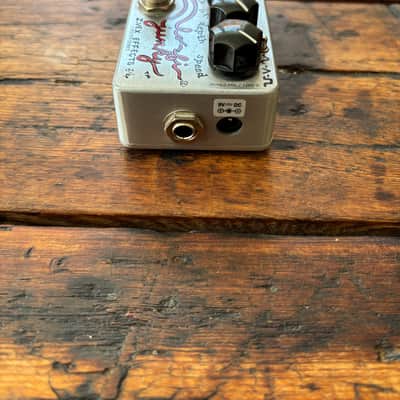 Zvex Vexter Series Instant Lo-Fi Junky Chorus/Vibrato 2010s - Silver with Graphic image 6