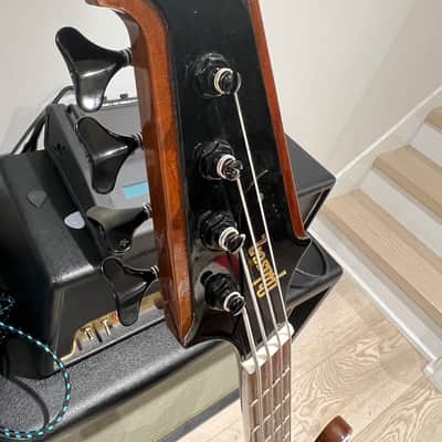 Gibson Thunderbird Walnut with original hard shell case  - 2014 - Gorgeous image 7