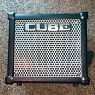 Roland CUBE-10GX 2-Channel 10-Watt 1x8" Guitar Combo 2014 - Present - Black image 1