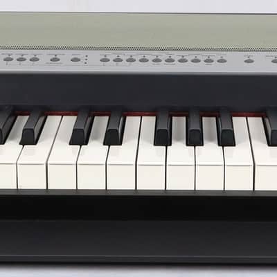 Korg SP-250 88-Key Digital Piano Keyboard with Accessories image 3