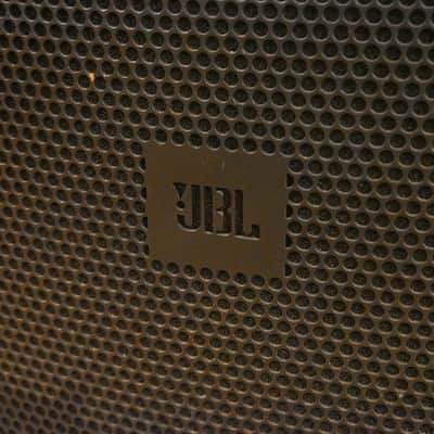 JBL VP7212/95DPAN 2200W 12" Two-Way Powered Loudspeaker CG010VS image 4