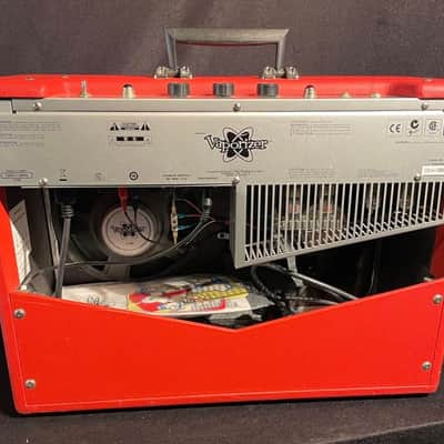 Fender Vaporizer Pawn Shop Series 12-Watt 2x10" Guitar Combo 2013 - 2014 - Rocket Red image 4