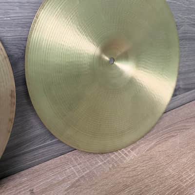 Zildjian Avedis Zildjian New Beat Hi-hats - 14 inches Cymbal Pair #3186 image 16