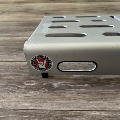 Mono Pedalboard Medium and Tour Accessory Case 2.0 Silver image 6