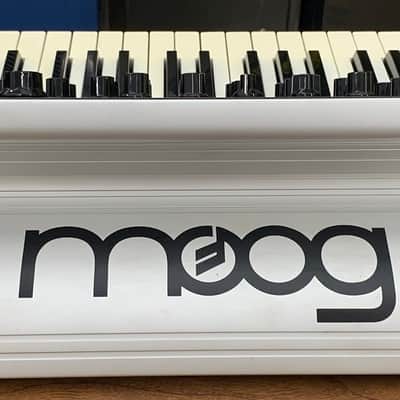 Moog Sub 37 Tribute Edition 2010s - Black image 8