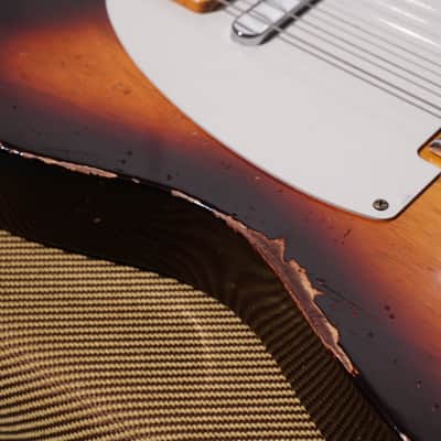 Fender Custom Shop 1958 telecaster LTD Heavy Relic Chocolate 3 Tonesunburst image 8