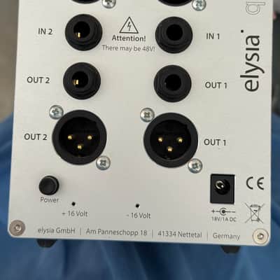 Elysia xpressor neo qube 500 Series Discrete Class-A Stereo Compressor in Powered Enclosure 2020 - 2021 - Blue image 4