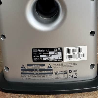 Roland PM-03 Personal Drum Monitor 2011 - Present - Silver image 7