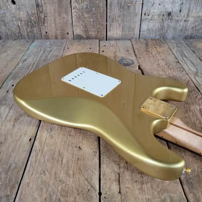 Fender '54 Stratocaster Custom Shop 1998 Gold Hardware, Orig Case & Paperwork- Aztec Gold image 16