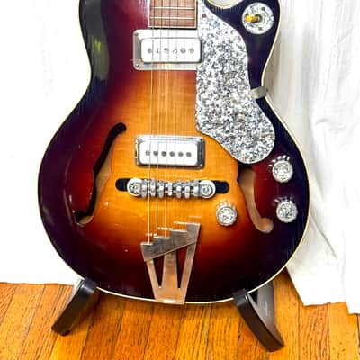 c. 1958 PREMIER BANTAM Deluxe E-704 Multivox Hollow Body Electric Guitar image 4