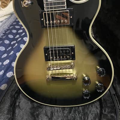 Epiphone Adam Jones Signature Art Series Les Paul Custom 2024 - Mark Ryden’s “Queen Bee" / Silverburst image 2