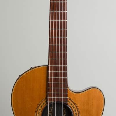 Gibson  Chet Atkins CE Classical Electric Guitar (1982), ser. #81722574, original brown tolex hard shell case. image 8