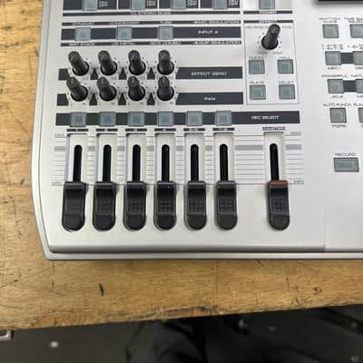 Used Fostex MR-8HD Digital Multitrack Recorder with Original Box and Manual for Parts or Repair image 5