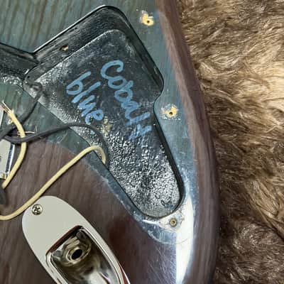 2001 Fender Custom Shop Stratocaster Loaded Ash Body - Cobalt Blue image 4