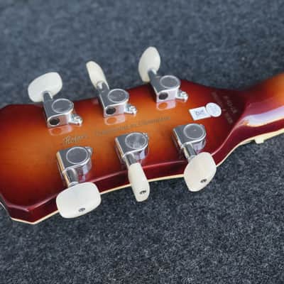 Hofner HCT-VTH-SP-SB Verythin CT SPECIAL Semi hollow Flame Maple Top New like 335 has 2 Humbuckers one a P90 image 14