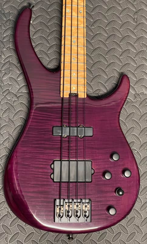 Peavey USA Millennium plus Trans Purple flamed maple image 1
